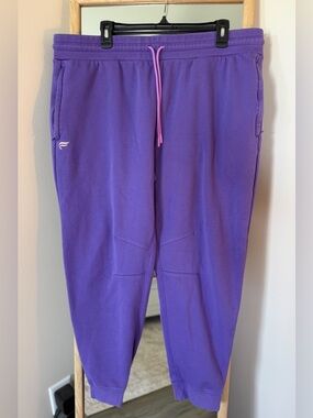 Fabletics The Go-To Joggers Unisex XXL Purple Fleece Sweatpants